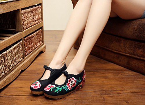 Qianmome Chinese Womens Camellia Embroidery Floral Platform Wedge Mary Jane Shoes2