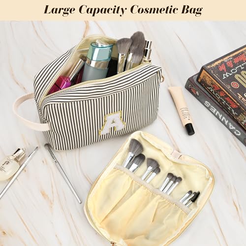Travel Makeup Bag Gifts for Women Girl Teens, Personalized Initial Makeup Bag for Cute Teen Girls, Preppy Stuff Toiletry Bag Cosmetic Bag, Teen Girls Gift Trendy Stuff, Letter A4