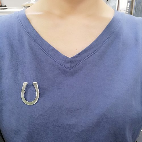 Image of Minimalism Simple Lucky Horseshoe Brooch Cowboy Western Lapel Pin