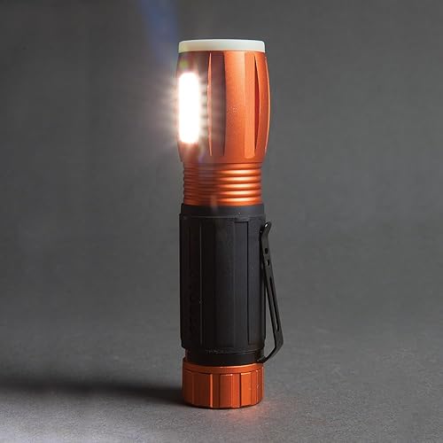 Miniatura 7 de Klein Tools 56028 - Linterna LED y luz de trabajo, duradera, impermeable, compacta, extremo magnético manos libres, funciona hasta 12 horas, para el