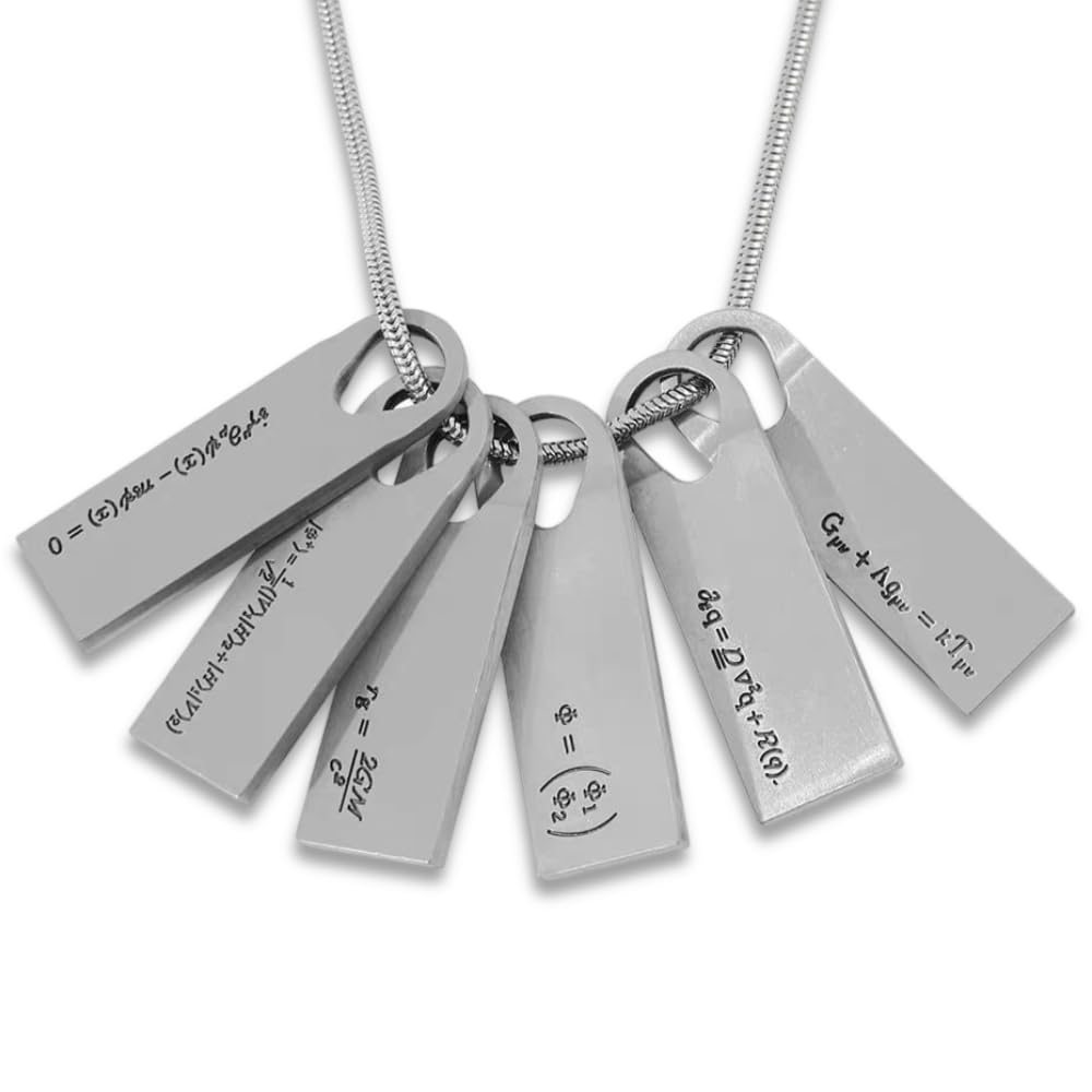Collar con 7 colgantes de metal, fórmulas científicas grabadas, 6 x 2 cm, 170 g, diseño minimalista y conceptual