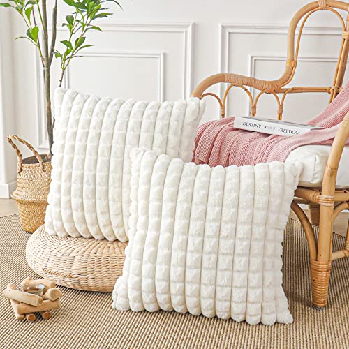 Jonhier Soft Faux Rabbit Fur Throw Pillow Covers, Luxury Modern Plush Plaid Cushion Case For Couch Sofa Bed, Set Of 2 Cube Fuzzy Decorative Pillowcases 18 X 18 Inch, White #TOP1