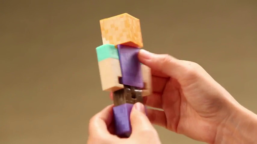 Amazon.com: Mattel Minecraft Alex with Gold Arm Basic Figure