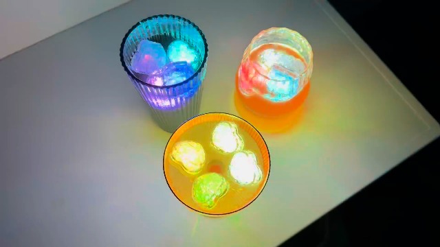 Cubos de hielo LED con luz, pack de 12 unidades miniatura 7