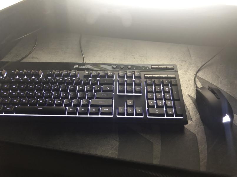 Great Mouse Pad, Strong Smell...