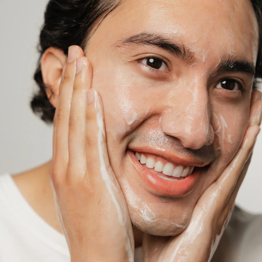 Algenist GENIUS Liquid Collagen Foaming Facial Cleanser - Hydrating Face Wash & Makeup Remover with Alguronic Acid and Microalgae Oil to Nourish & Restore Skin's Radiance (5 oz) - Image 7