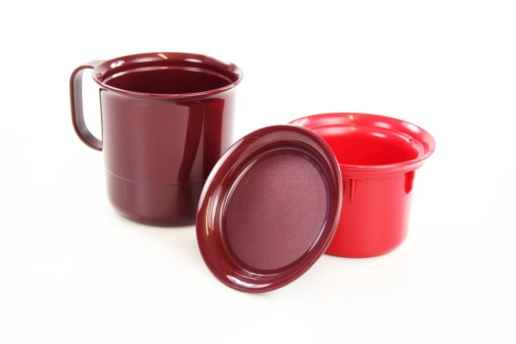 TUPPERWARE To Go Teebereiter braun mit Einsatz hellrot und Deckel Tee kochen