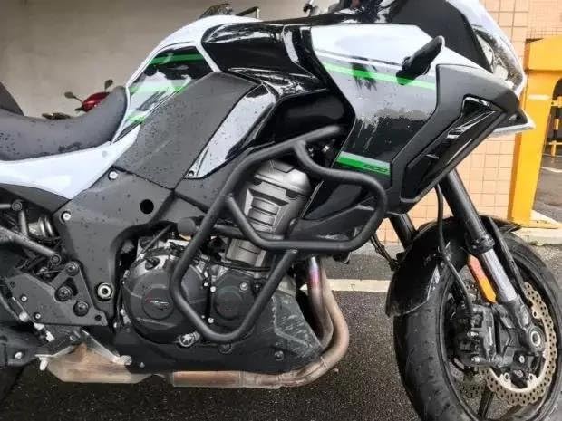 BTCTLPLMKK カワサキ 1000 1000GT 2019-2022 用 バイク用エンジン