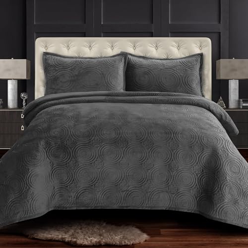 Tribeca Living Oversized Velvet Quilt Set Queen - Buttery Soft 260GSM Velvet Bedding for Luxurious Comfort - Double-Sided Capri Medallion Quilted Design in Rich Smoke Grey