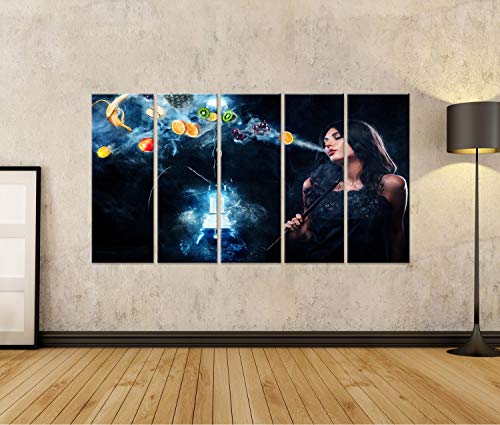 Bild auf Leinwand Junge, schöne Frau im Nachtclub, in der Bar, raucht eine Wasserpfeife oder Shisha. Das Vergnügen am… – Bild 3