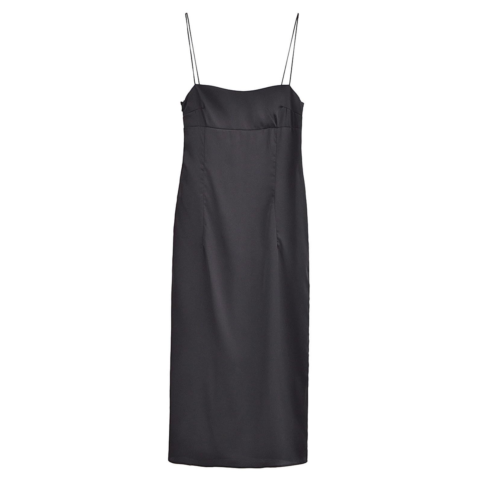 Robe à bretelles légère col carré qui sublime la taille pour l'été