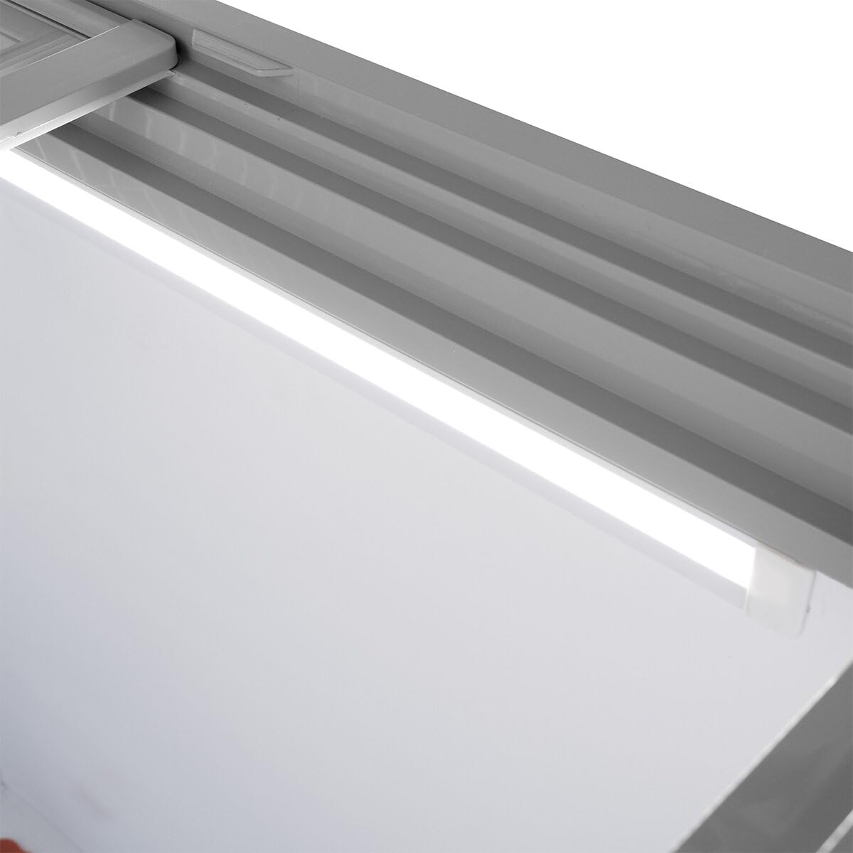 GastroHero Eiscreme-Gefriertruhe, 217L, LED-Beleuchtung, Weiß ECTE217