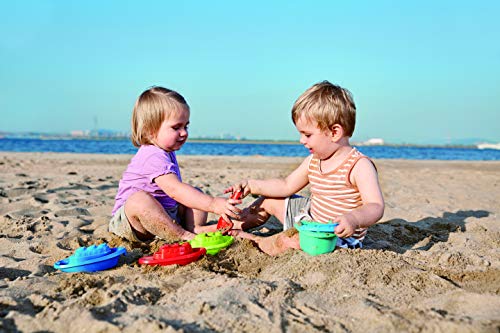 Hape Strand- und Badeboote - Kinder Wasserspielzeug und Strandspielzeug, Bunte Boote für Planschbecken, Strand und Sandkasten, fördert Fantasie und Motorik, geeignet ab 12 Monaten