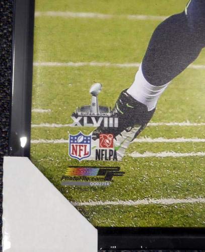 Amazon.com: Russell Wilson Autographed Framed 24x30 Canvas