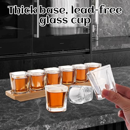 Lot de 12 Verres à Shot de 70 ml avec 2 Supports en Bambou – Verres à Liqueur Carrés Robustes pour Tequila, Vodka, Digestifs – Set de Service Élégant pour Bar, Fête & Dégustation – Image 5