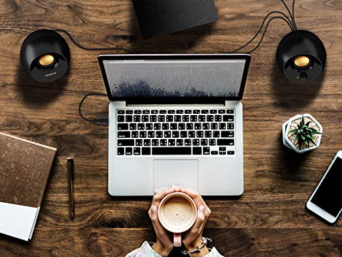 Creative Pebble Plus