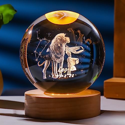 Bola de cristal de Leo para decorar el salón sobre base de madera 2