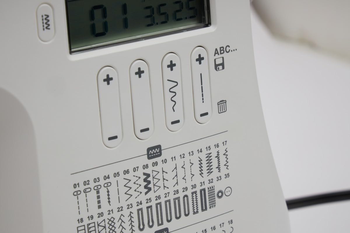SINGER C5955 - Macchina da cucire elettronica professionale e macchina da cucire con 200 punti, 8 occhielli, infila ago automatico, schermo LCD, 2 LED, 8 piedi per cucito creativo, pelle e