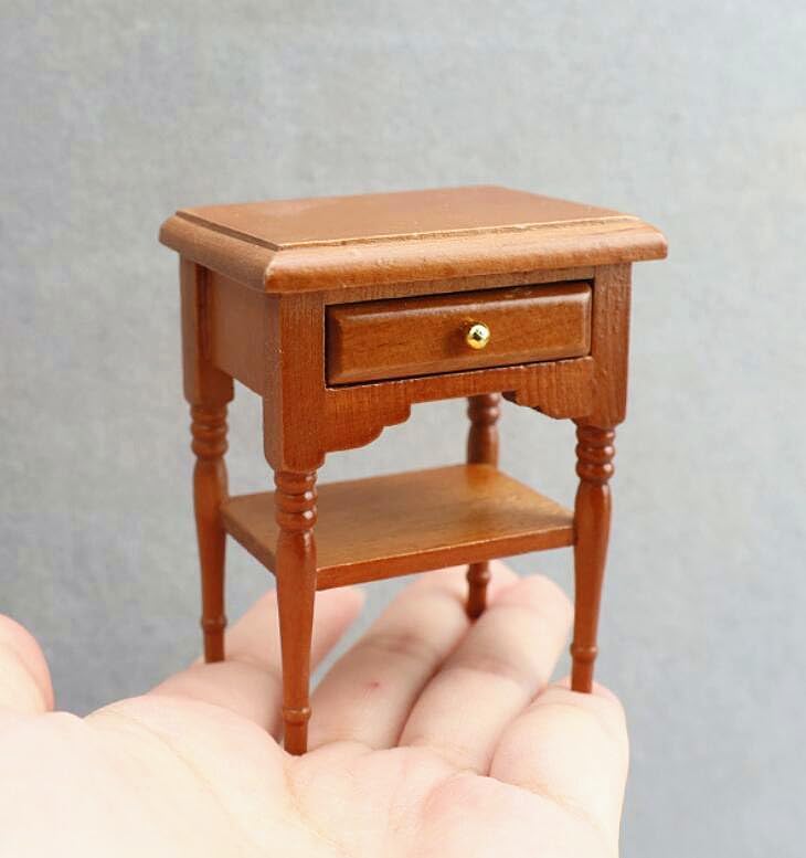 EatingBiting 1:12 1/12 Scale Miniature Wooden Furniture Dollhouse Closet Wardrobe Cabinet Bedside Table Nightstand Figurines for Acessories Coffe Table Living Room Scene Decoration
