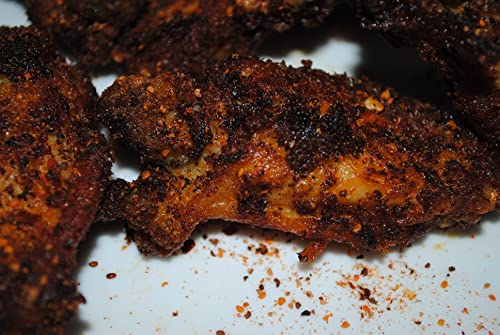 Sriracha Hot Ground Black Pepper Gourmet Quality 20 Oz Shaker Bottle - Unique Flavors #TOP2