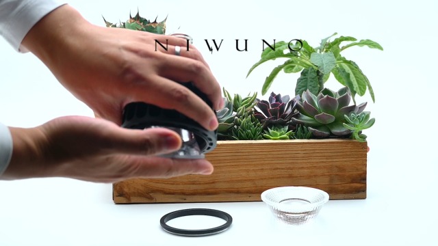 Amazon.co.jp: Niwuno（ニウノ）植物育成LEDライト 白色系 E26口金 集