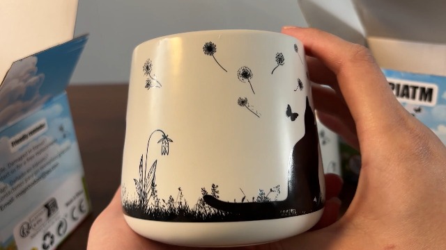 Taza mágica de cerámica que cambia de color con diseño de gato miniatura 7