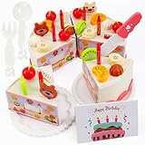 🍰【Gâteau d'anniversaire】 Ce set de gâteau d'anniversaire comprend 6 morceaux de gâteau, 12 autocollants Velcro, 8 autocollants colorés, 6 autocollants bougies, 3 décorations fruits verts, 3 décorations bananes, 3 décorations oursons, 3 décorations oranges, 5 décorations cerises, 4 décorations crème rondes, 3 décorations biscuits, 6 décorations bougies, 1 carte de vœux, 2 assiettes, 1 couteau, 1 fourchette et 1 cuillère.