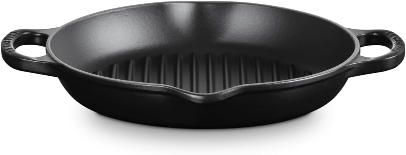 Le Creuset Enameled Cast Iron Signature Deep Round Grill, 9.75", Licorice - Image 3