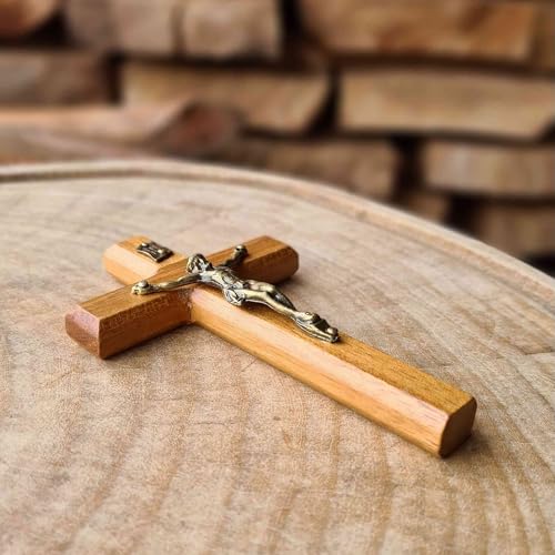 Crucifixo de porta madeira clara 12 cm