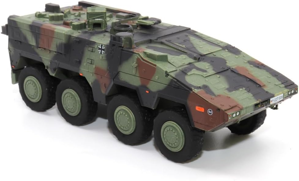 Motor city classics 1:72 Scale German Boxer MRAV A2