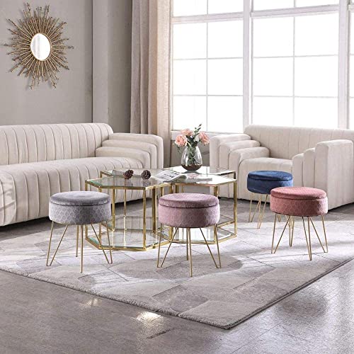 Tabouret de rangement en velours gris et métal doré optimisant votre espace