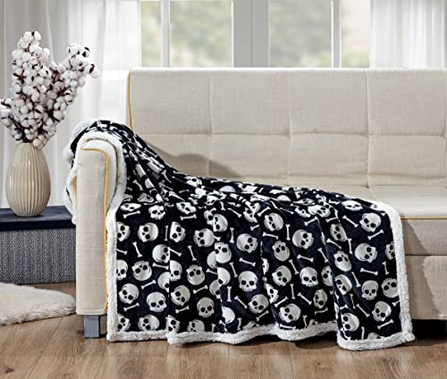 Elegant Comfort Reversible, Printed Sherpa Throw Blanket, All-Season Blanket- Super Soft, Cozy and Plush- Decorative Throw, Perfect for Lounging, 50 x 60 inches, Skull & Bones, Sherpa Throw Blanket