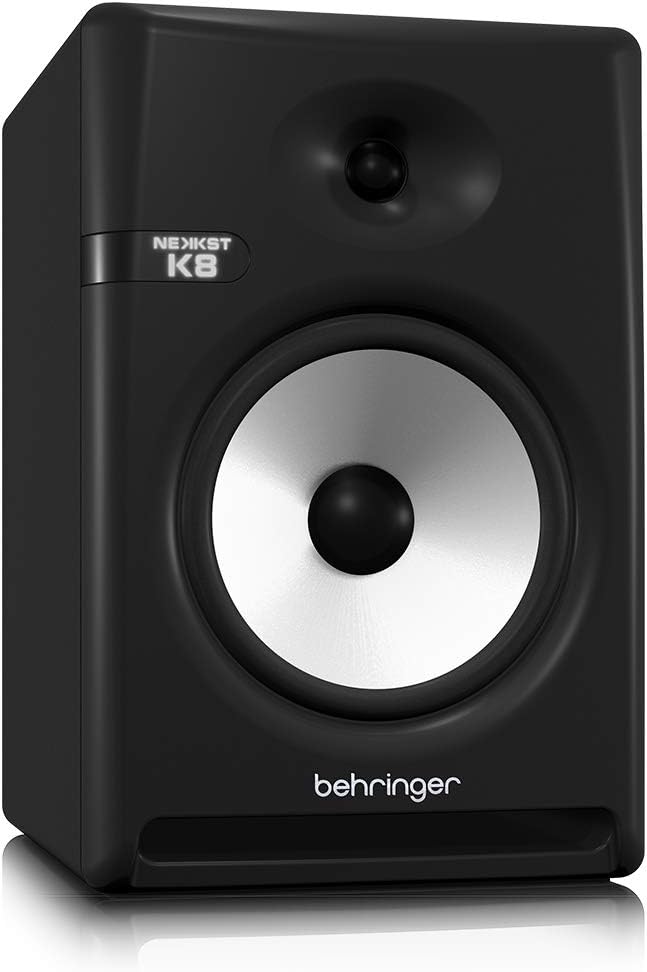 Arka view of the Behringer NEKKST K8 Studio Monitor showing input and control panel