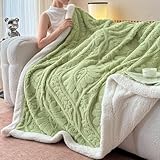 AIMENJOY Couverture Chaude avec Motif Torsadé - Jeté de Canapé Couverture Lestée en Sherpa - Couvertures et Plaids - Plaid Doux - Couvertures, Plaids et Boutis (Green,180x200cm)