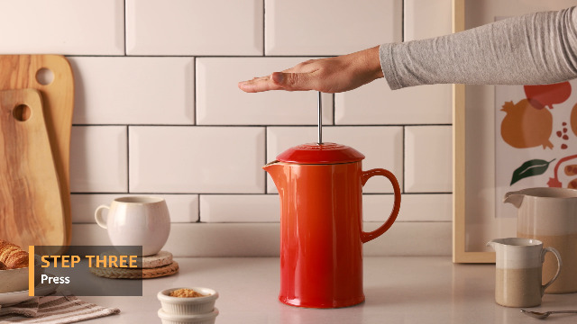 Le Creuset Stoneware Cafetière French Press with Stainless Steel
