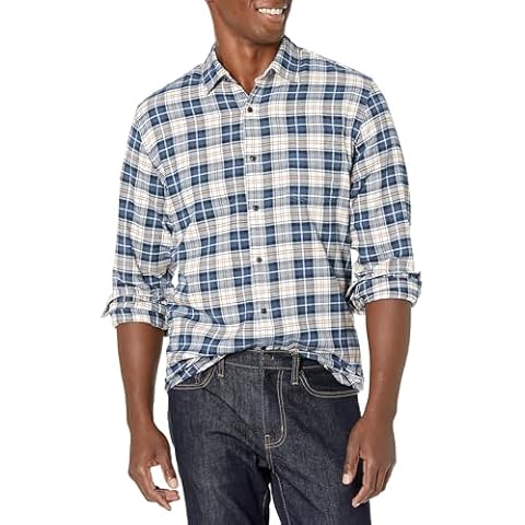 Amazon Essentials Men's Long-Sleeve Flannel Shirt Cover