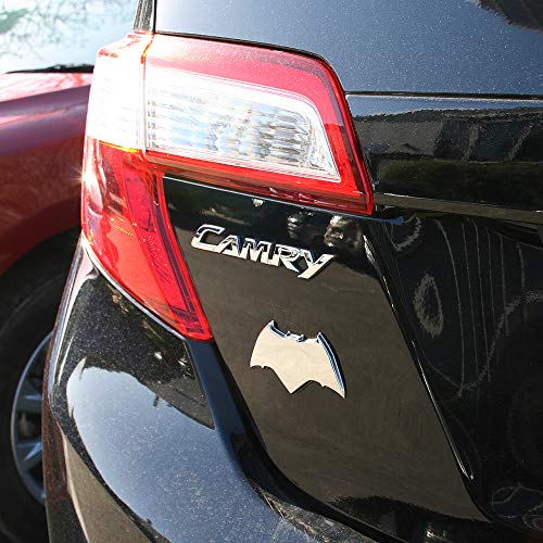 Fan Emblems Batman v Superman: Dawn of Justice 3D Car Badge - Batman Logo (Chrome)