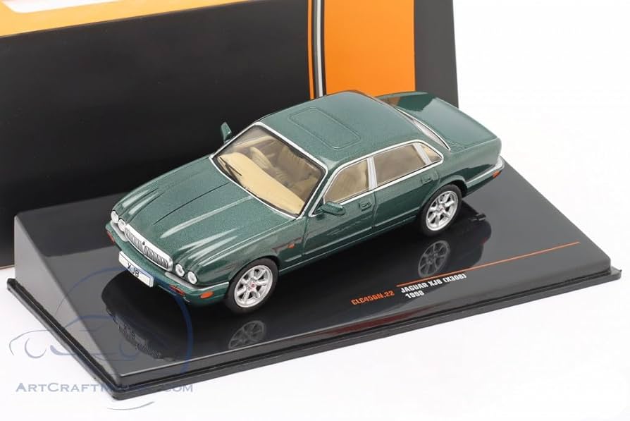 Amazon | IXO(イクソ) ジャガー ミニカー 1/43 JAGUAR XJ8 1998