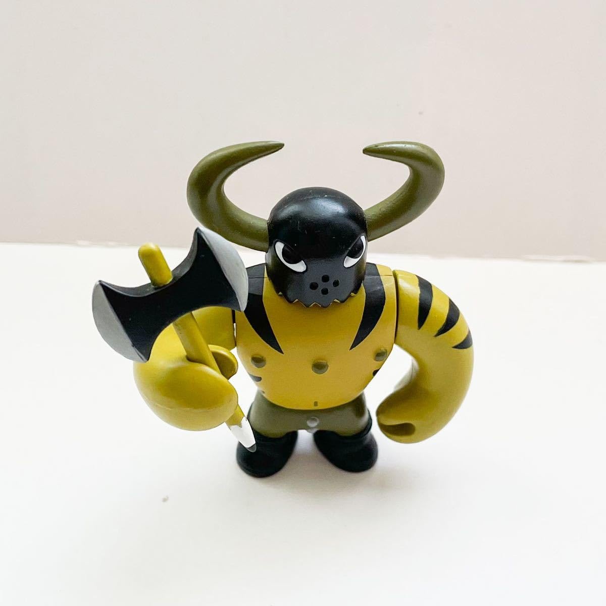 Amazon.co.jp: ピートファウラー petefowler ワールドオブモンスタ