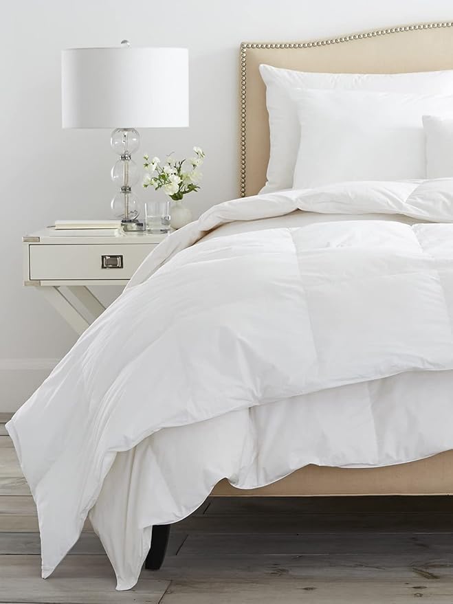 BOLL & BRANCH Down Duvet Insert - Full/Queen, Ultraweight - Luxury Shell - Cruelty-Free U.S. Down Bedding - Bafflebox, Maintains Loft