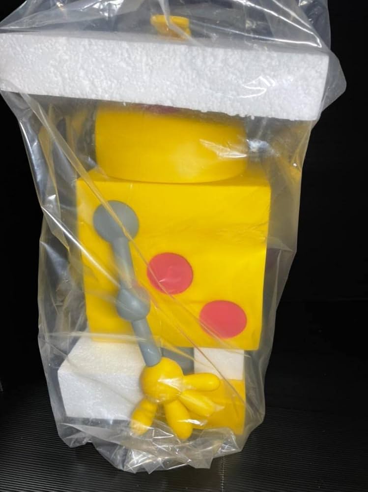 等身大オモッチャマソフビ 等身大オモッチャマソフビ - メルカリ