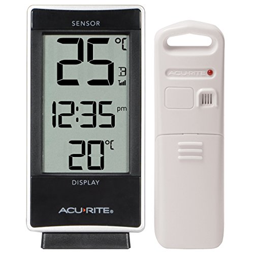 Preisvergleich Produktbild AcuRite Digitales Thermometer mit Innen- und Außentemperatur 77009EM