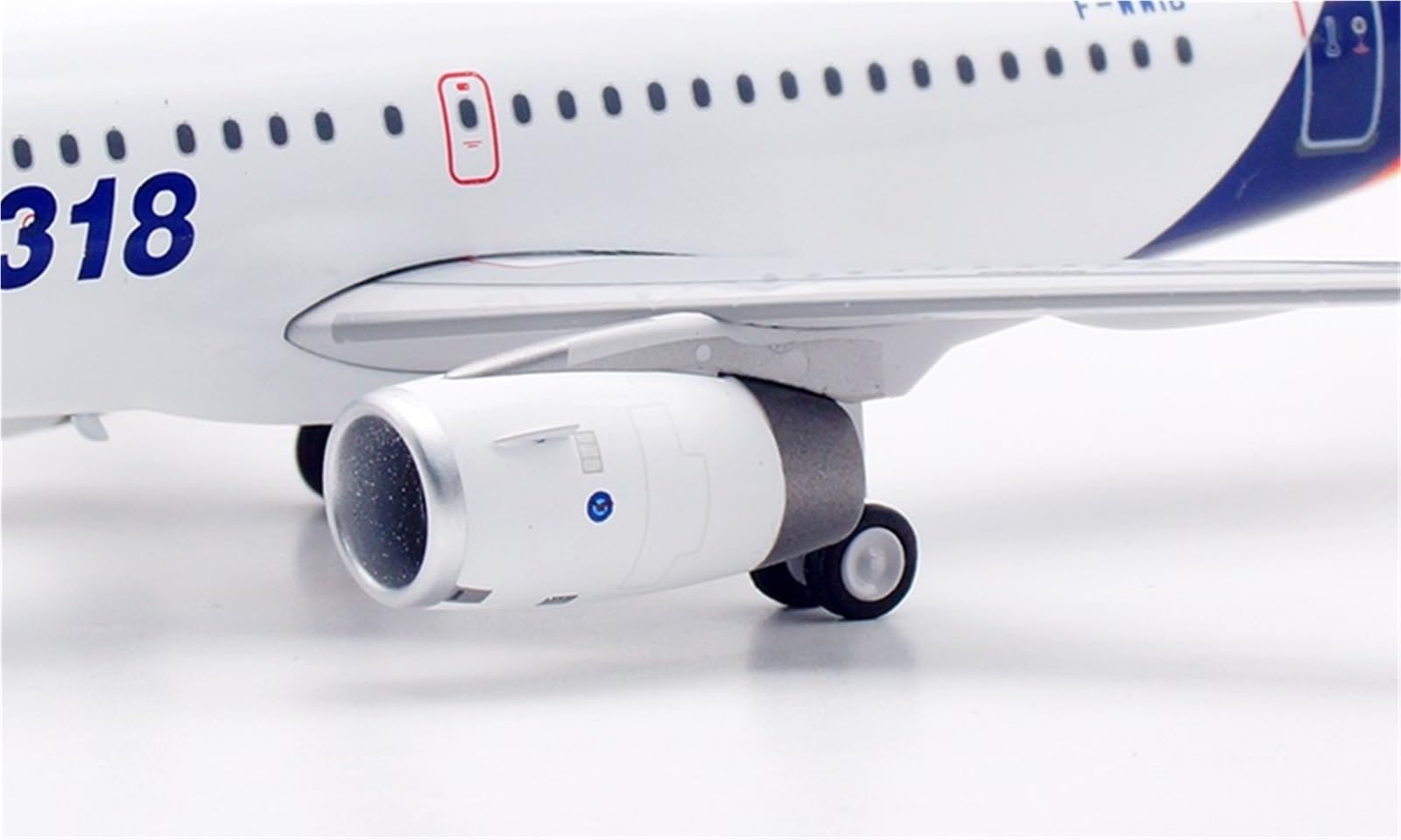 Modelli di Aerei Replica 15CM 1/200 Aereo pressofuso su Larga Scala per Airbus A318 F-WWIB in livrea Originale Modello statico Aereo in Miniatura Modello di Aereo