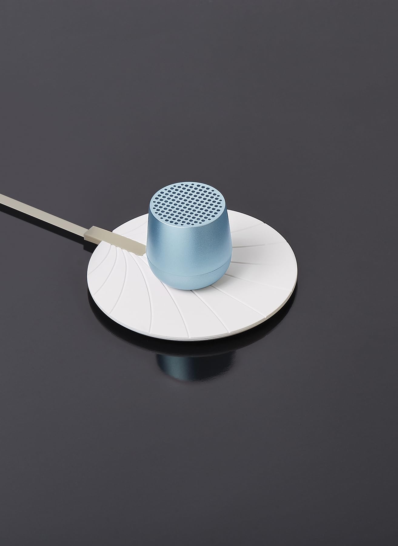 Lexon Mino+ Altavoz Recargable Bluetooth (Azul Claro) - 4