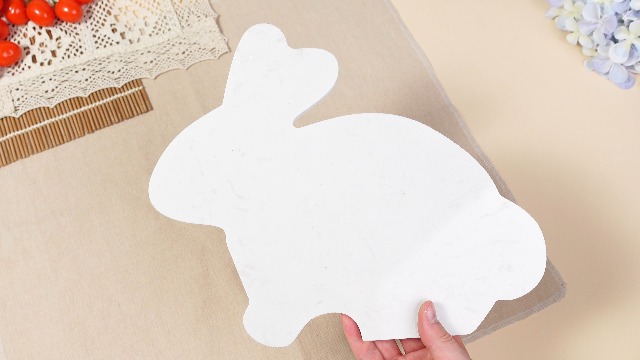 Tabla de Cortar de Mármol con Forma de Conejo de Pascua para Quesos y Aperitivos, 30,5 x 24,5 cm, Diseño Festivo para Cocina y Regalos miniatura 7