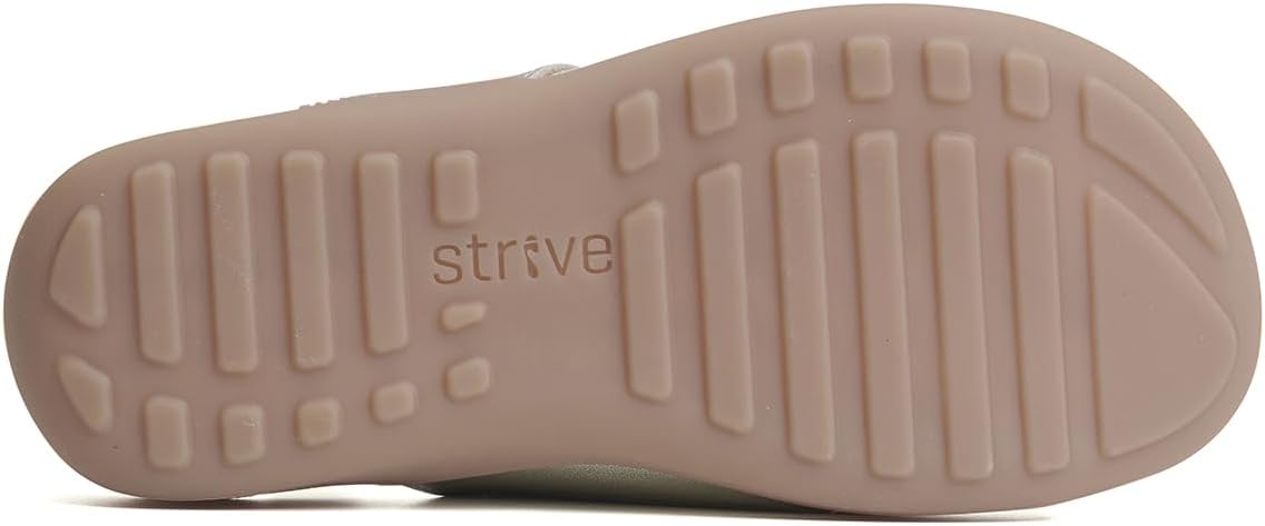 Strive Womens Capri 4 Flats Sandals