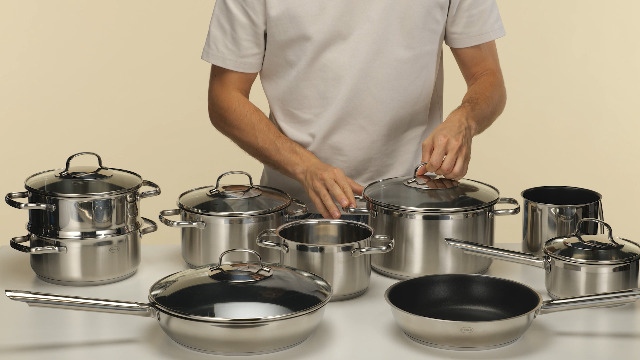 Rosenberg RB 10M2B: Set di pentole rivestite in marmo da 10 pezzi - Belgio, Nuova - Piattaforma all'ingrosso | B2B