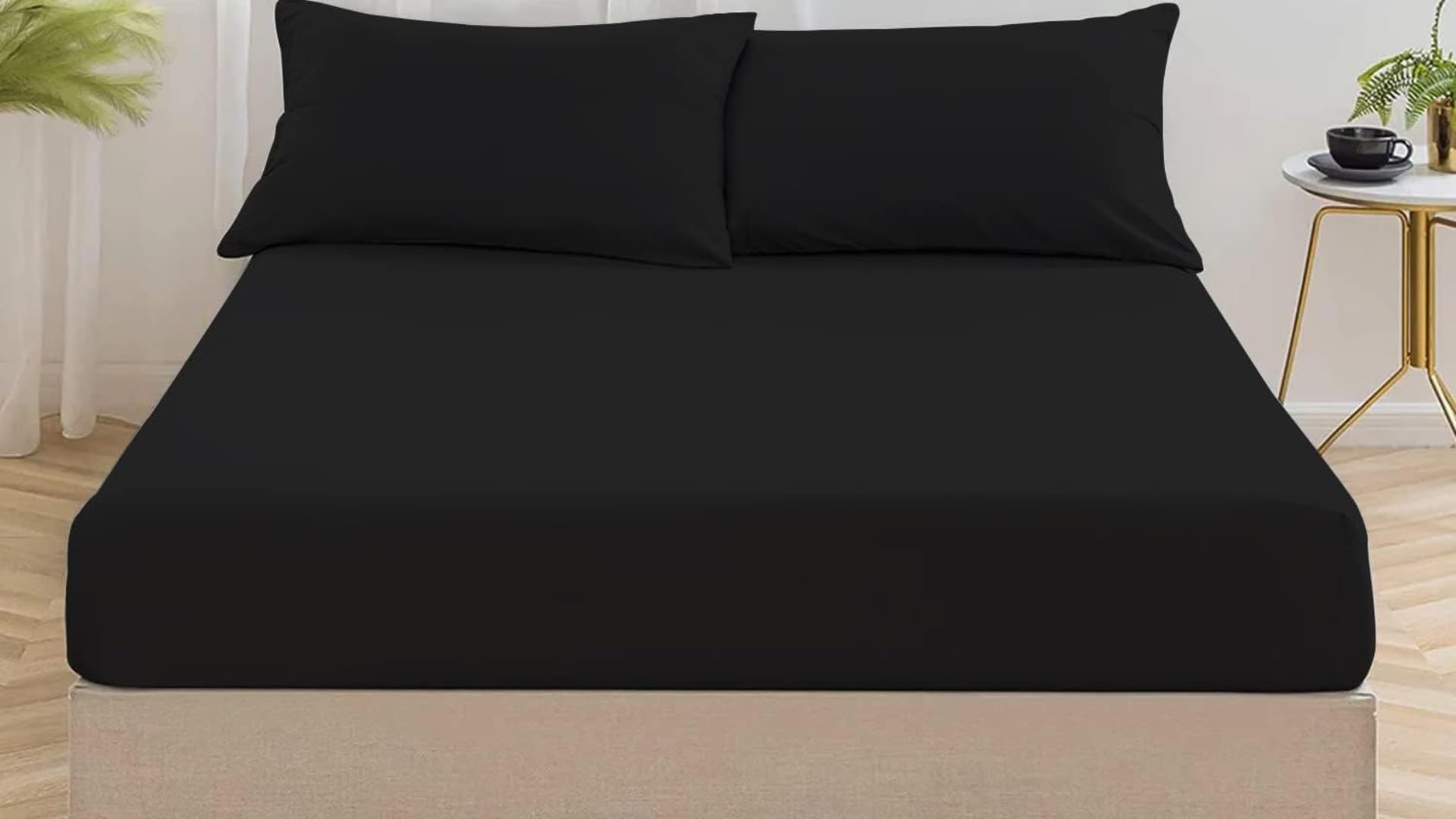 Night Zone Fitted Bed Sheet Percale Cotton Rich 180 Thread Count Non Iron 25cm Fitted Sheets (Black, Double)