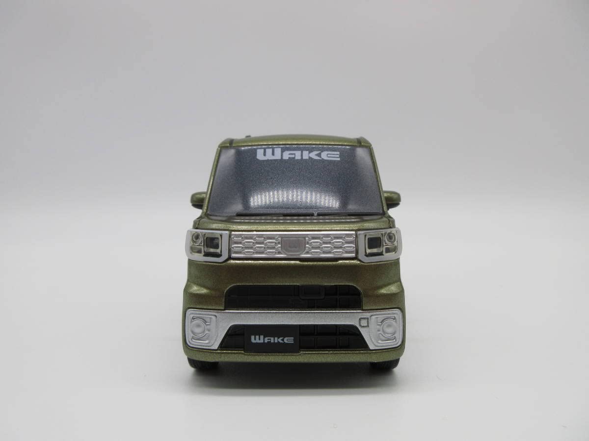 Amazon | ダイハツ ウェイク オフビートカーキメタリック