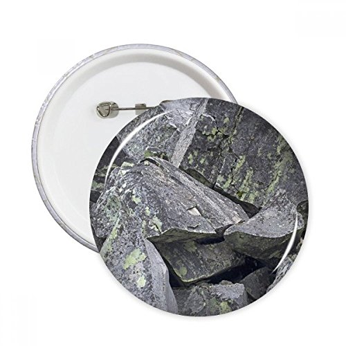 Badge bouton crépis mousse pierre sombre pour sac à dos